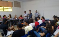 27/04/2017 - PM realiza palestra sobre valorização da vida para alunos em São Félix do Araguaia